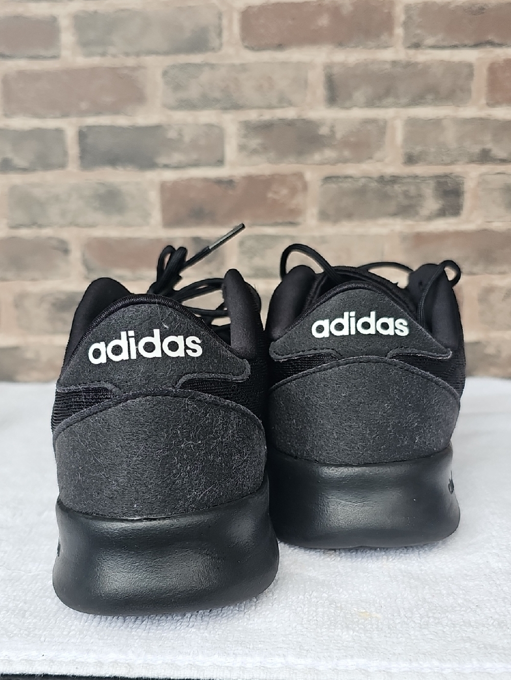 adidas Men's Black Cloudfoam Knit Sneakers